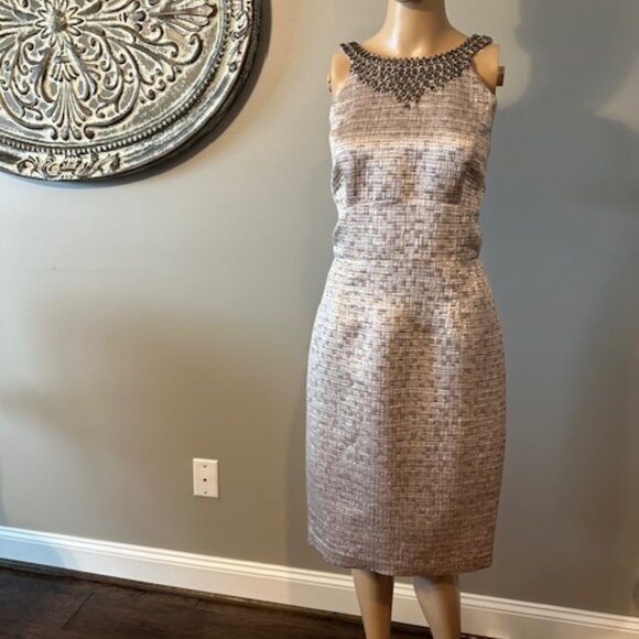 MAGGY LONDON GOLD METALLIC DRESSY SHIFT DRESS - Picture 1 of 6